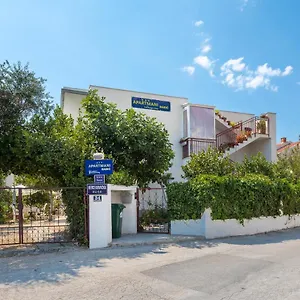  Appartement Near Babic