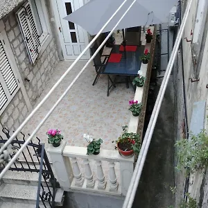  Appartement Duje